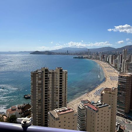 Apartamento Con Preciosas Vistas Y Piscina Benidorm Bagian luar foto