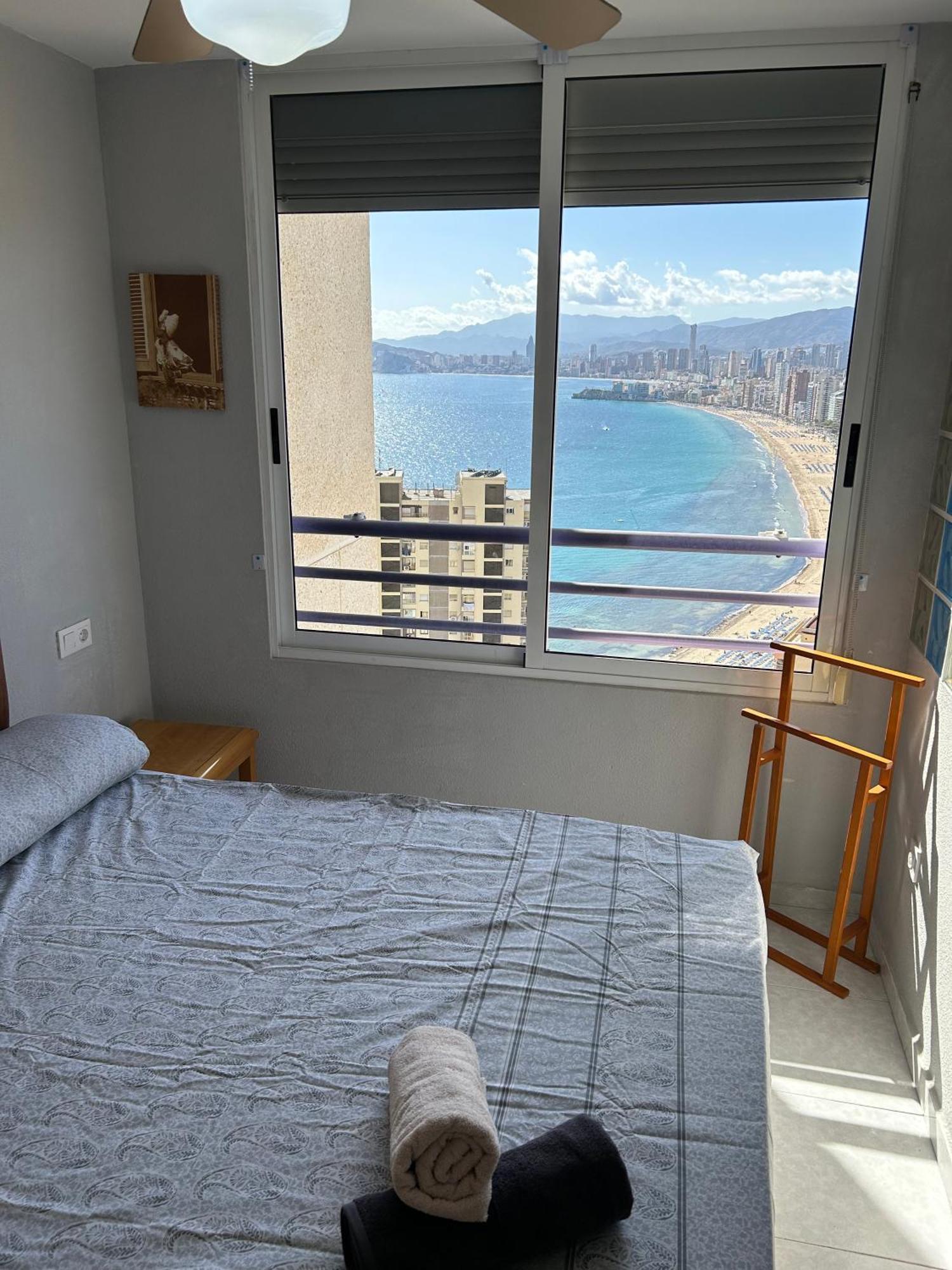 Apartamento Con Preciosas Vistas Y Piscina Benidorm Bagian luar foto
